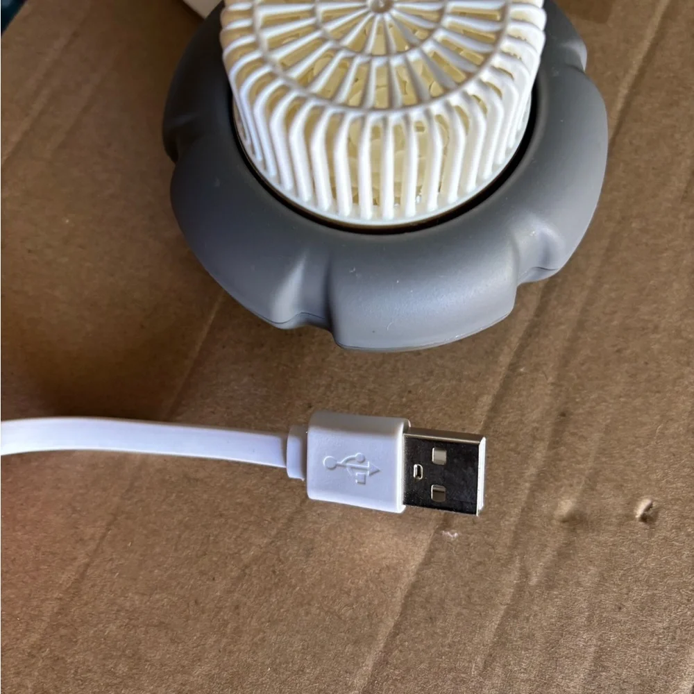 Scentsy USB Scent Diffuser in Gray